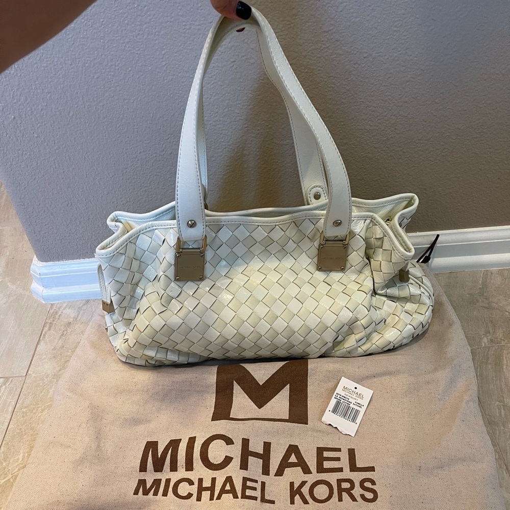 MICHAEL Michael Kors LG Drawstring Satchel